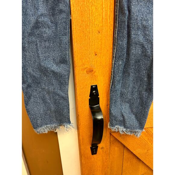 Women's Junior Size 3 Cello Distressed GUC Busted Knee Skinny - Picture 4 of 8